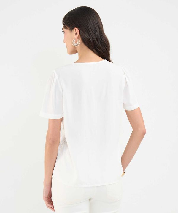 Blusa en Ojalillo