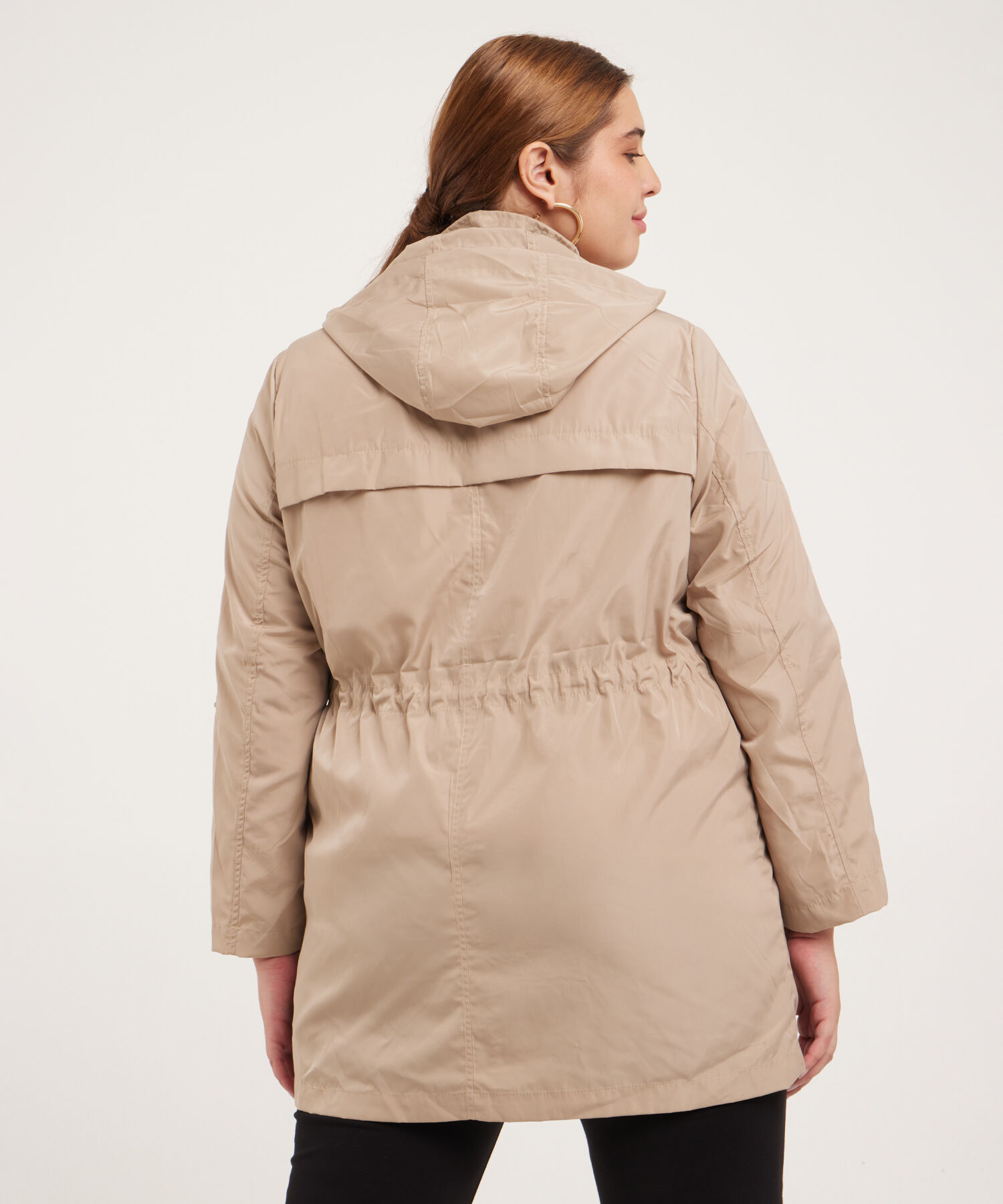 Chaqueta Parka Con Capota, Charreteras Y Cordon De Ajuste