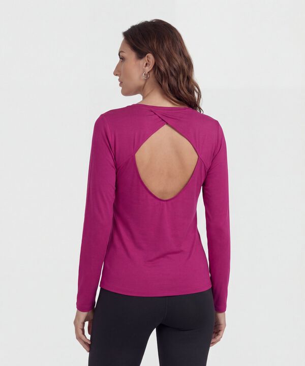 Camiseta Deportiva con Cut Out