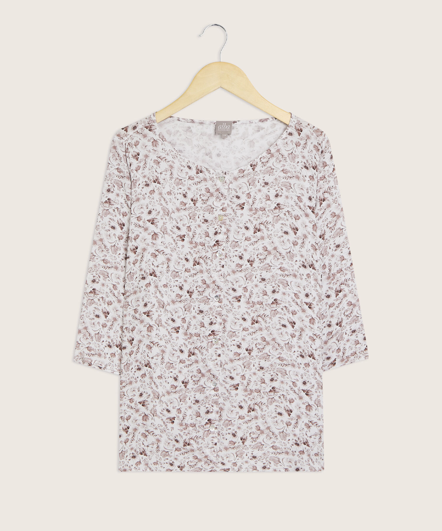 Blusa Manga 3/4 Con Botonadura Estampada