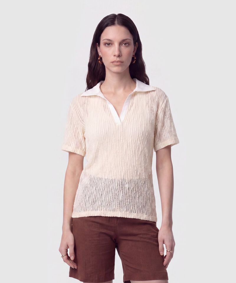 Polo Texturizada Con Cuello En V Para Mujer