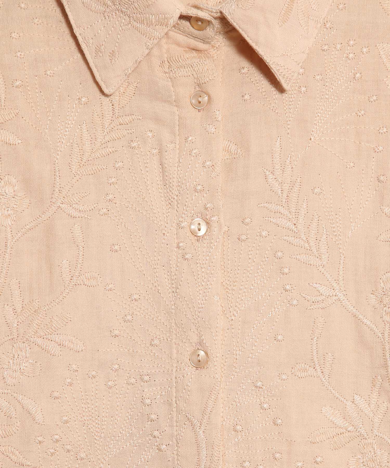 Camisa con Bordado