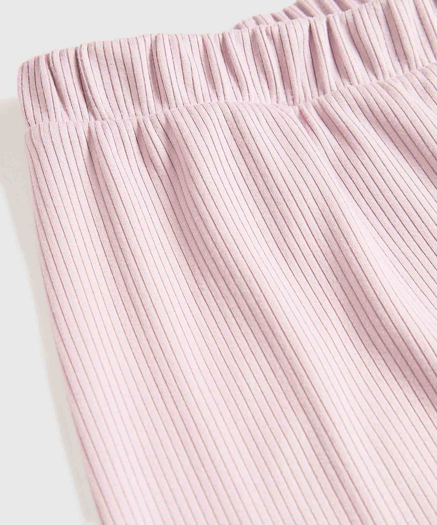Conjunto de Pijama Pantalón Capri