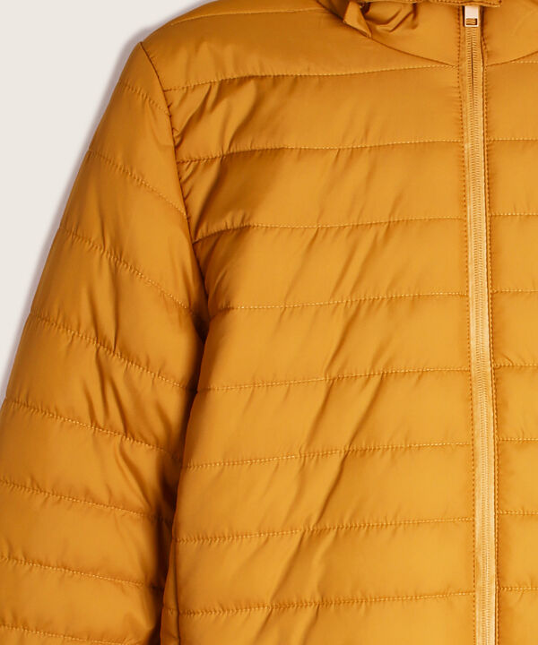 Chaqueta Acolchada Con Capota