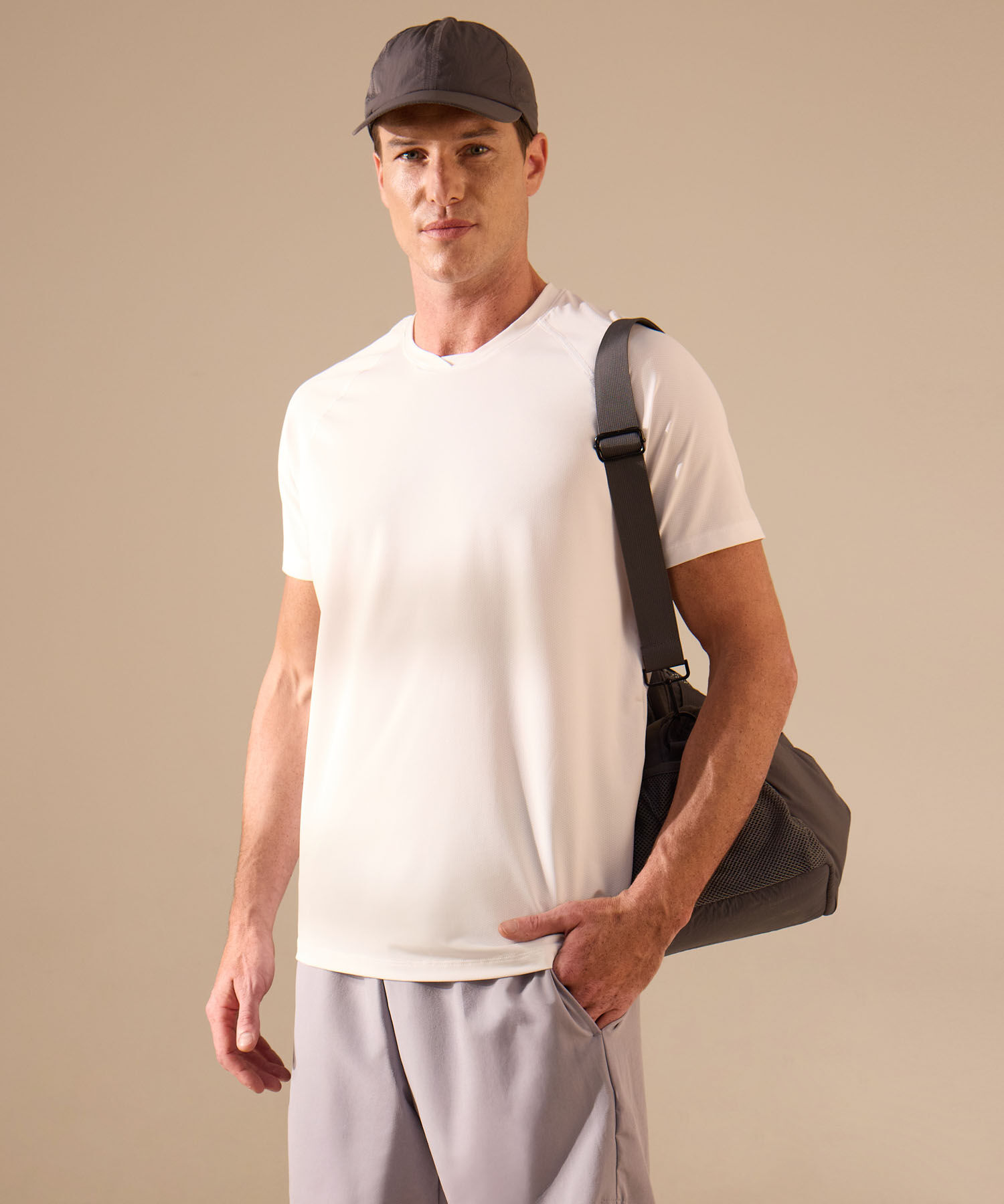 Bermuda Deportiva Unicolor Para Hombre