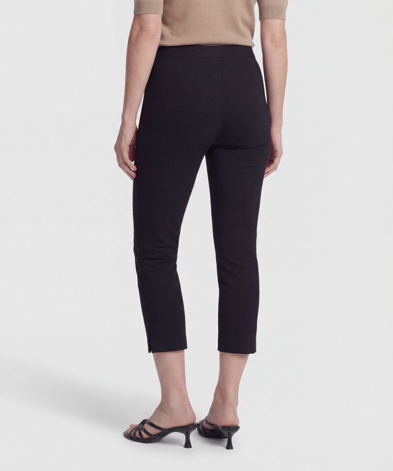 Pantalon Capri Unicolor 