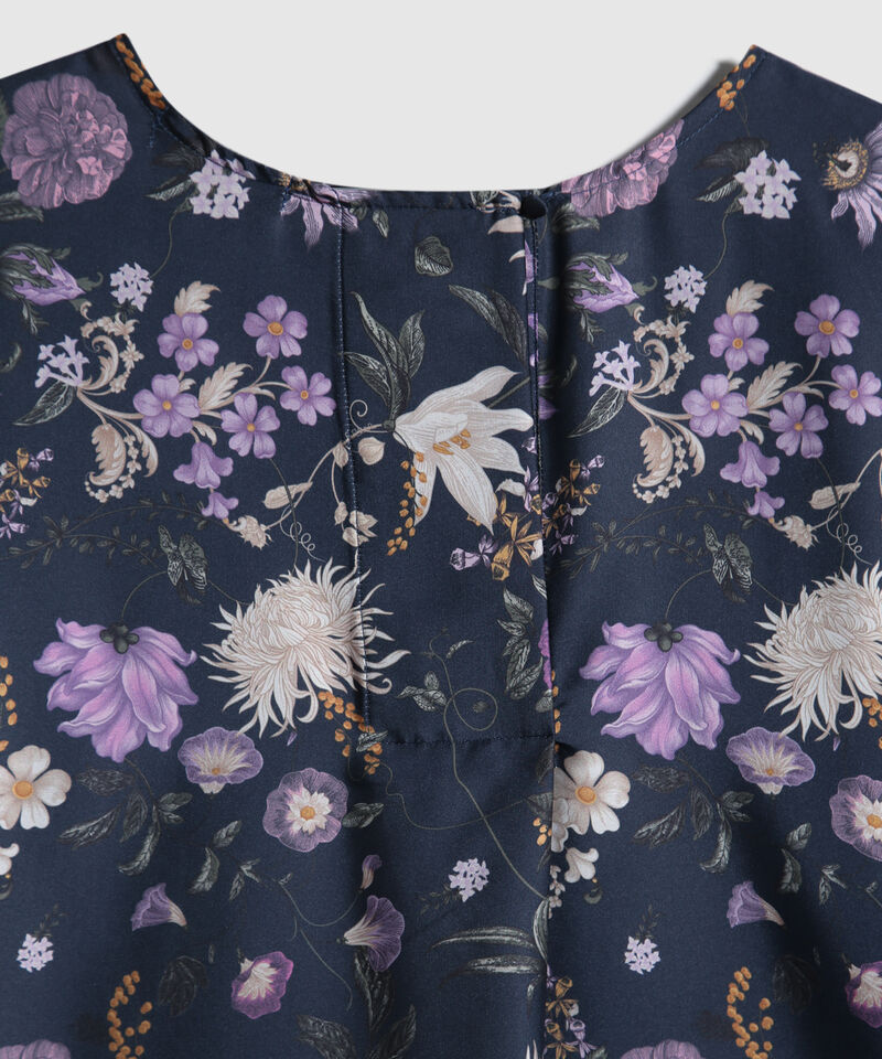 Blusa Estampada Fluida