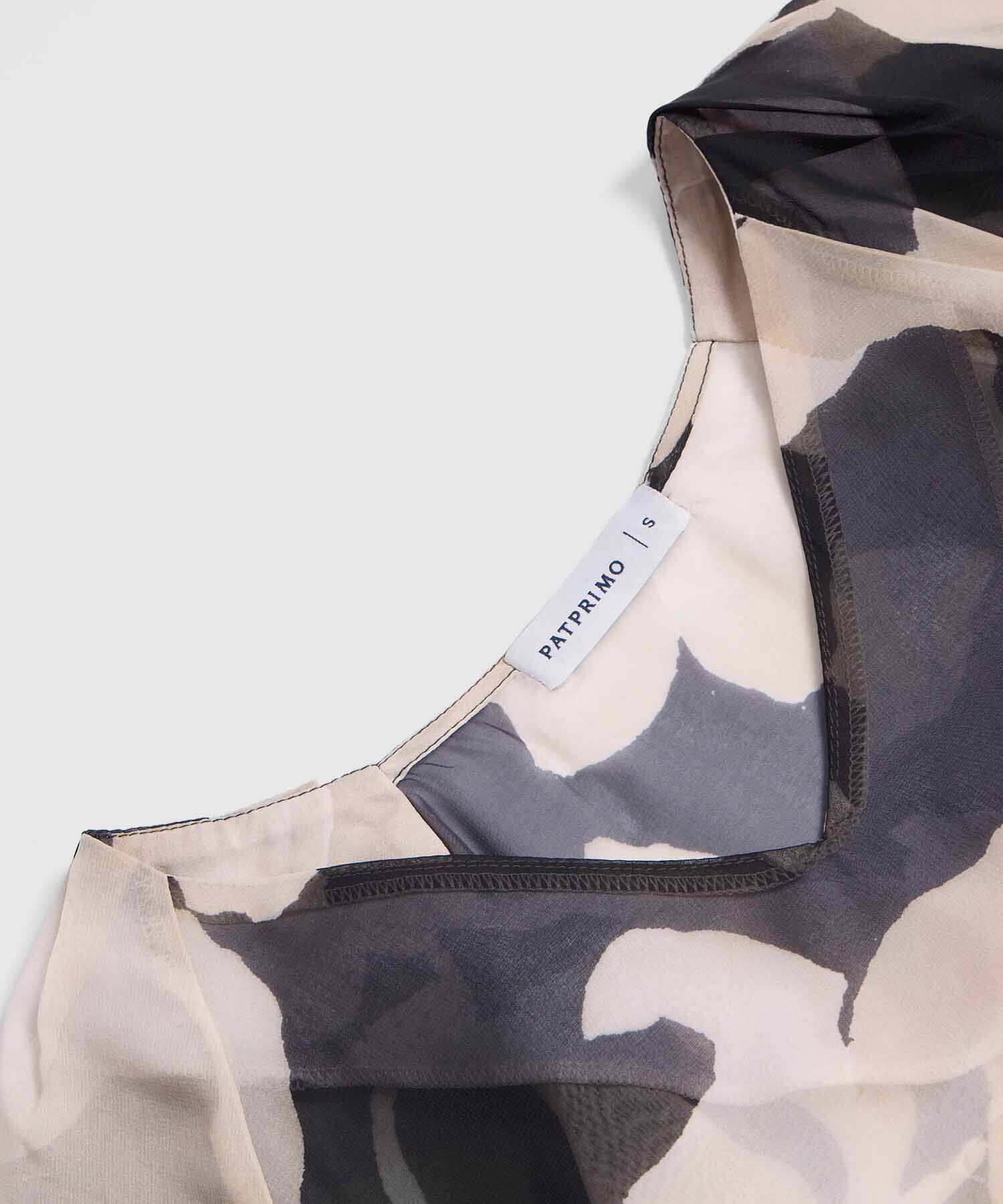 Blusa de Manga Campana y Escote en V para Mujer