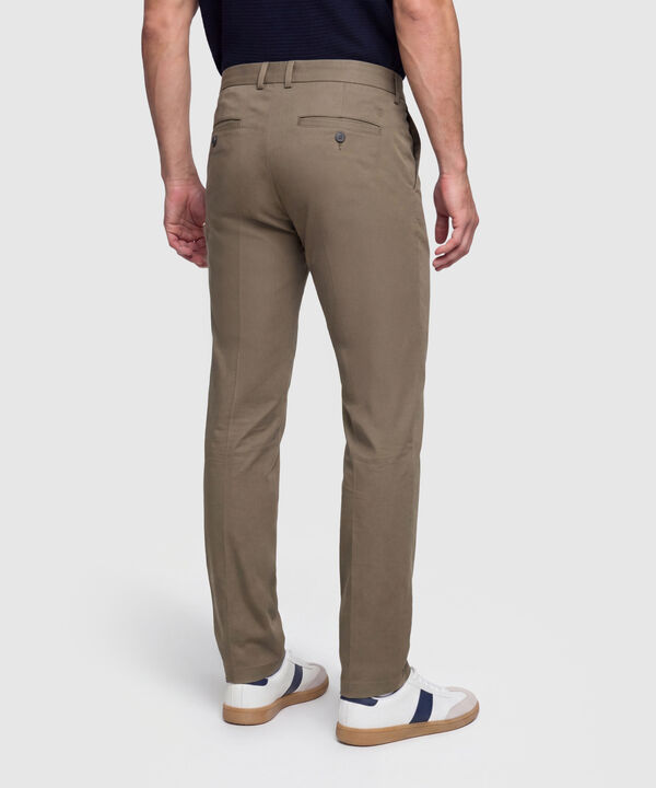 Pantal&oacute;n Chino Slim Hombre