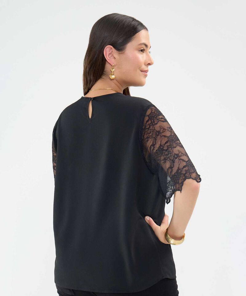 Blusa con Encaje
