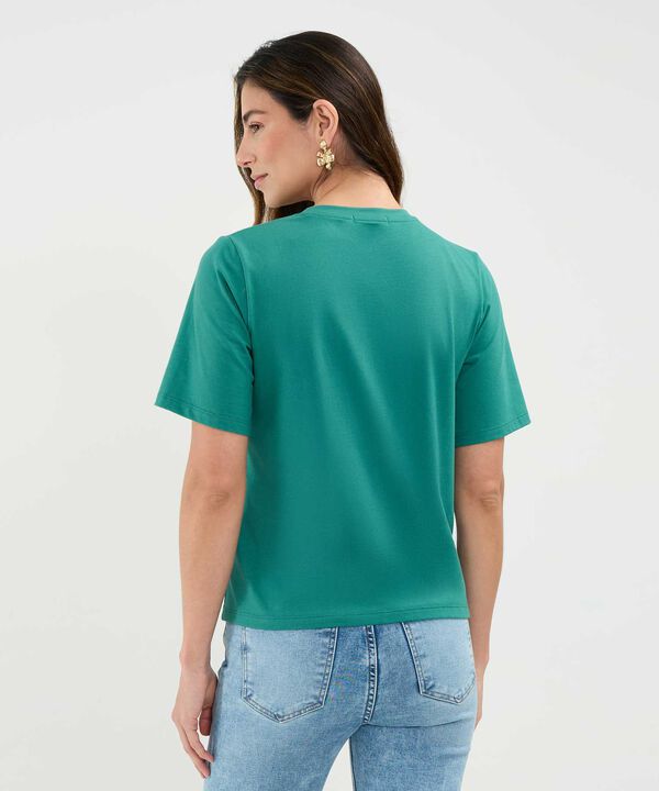 Camiseta Bordado Floral