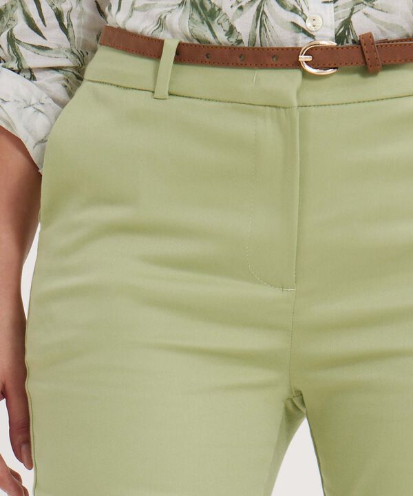Pantalon Chino Unicolor  Con Cinturon