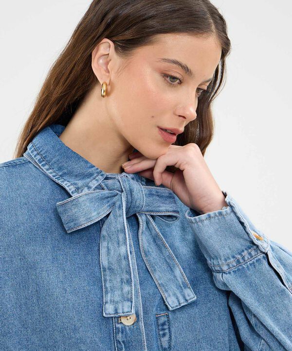 Camisa Denim Oversize Tono Medio Claro