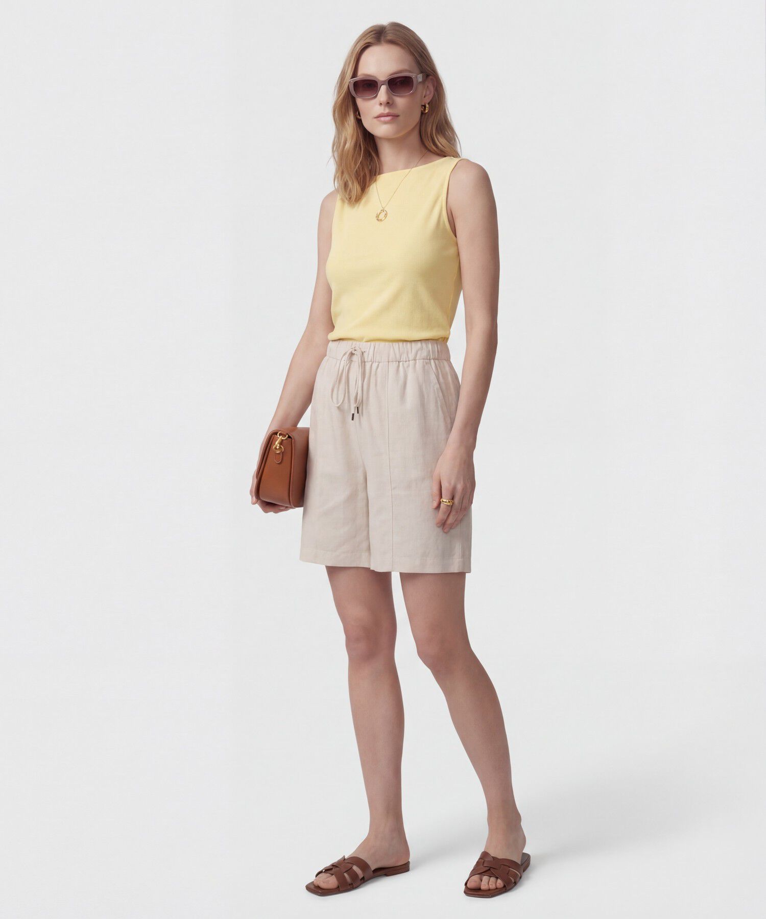 Bermuda Unicolor Con Cord&oacute;n Para Mujer