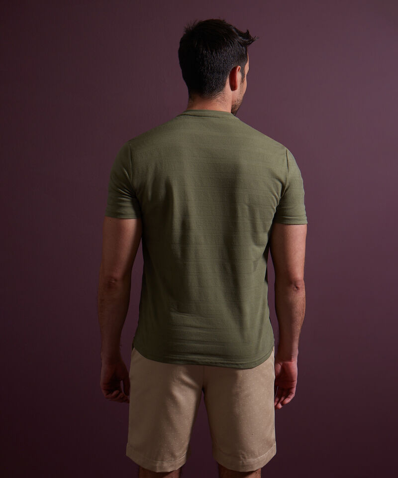 Camiseta Unicolor, Cuello Redondo Con  Bolsillo De Parche