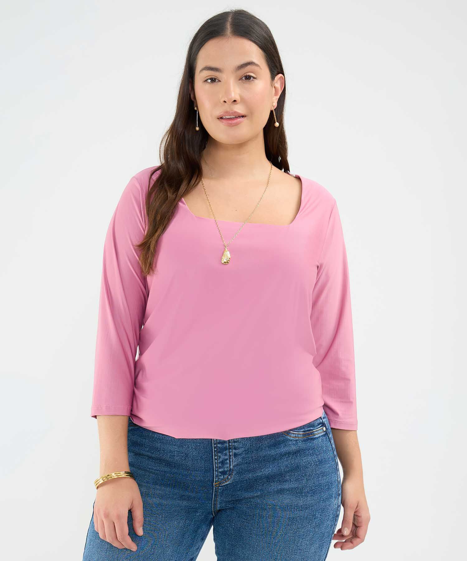 Camiseta Escote Cuadrado