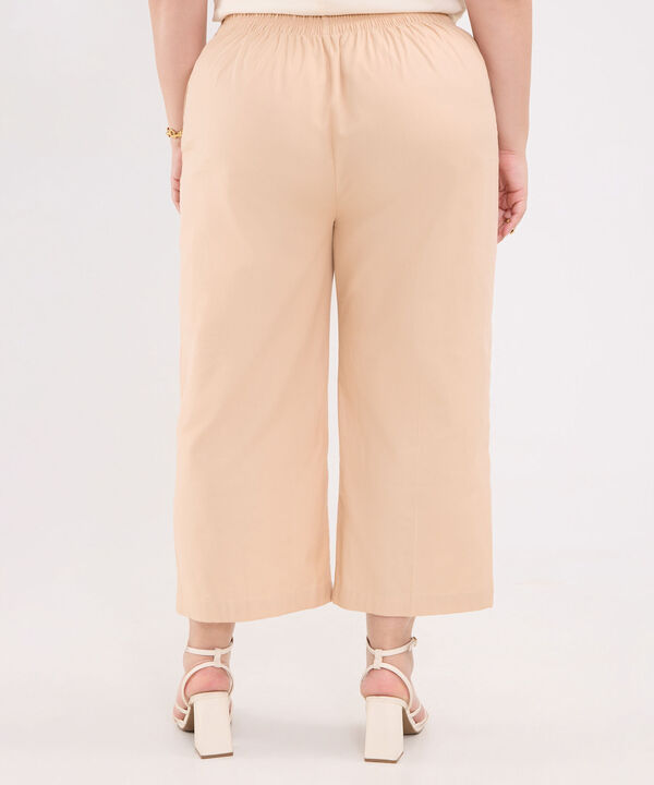 Pantalón Capri Efecto Rústico