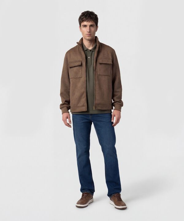 Polo Manga Corta Bolsillo con Bordado Hombre