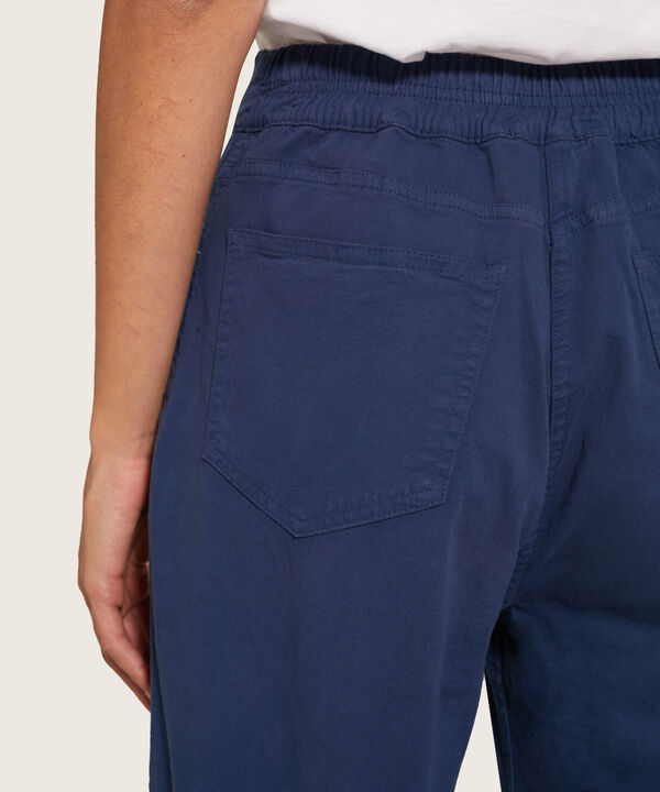 Pantalón Tobillero Cinco Bolsillos Teñido