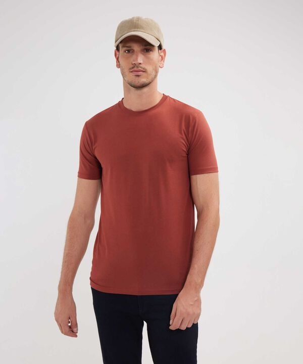 Camiseta Slim Cuello Redodno Manga Corta image number null