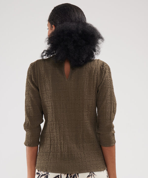Blusa Texturizada Con Manga 3/4