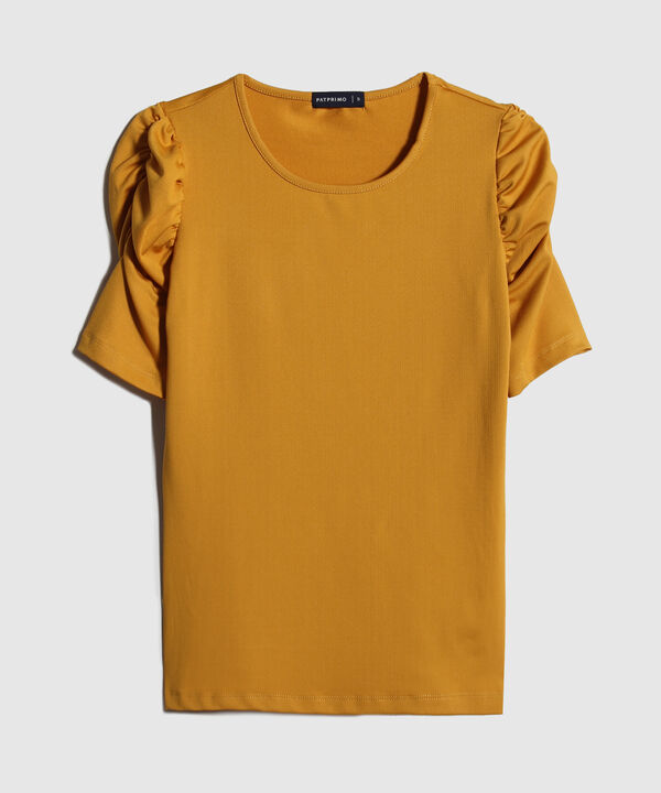 Camiseta Con Ruche En Manga
