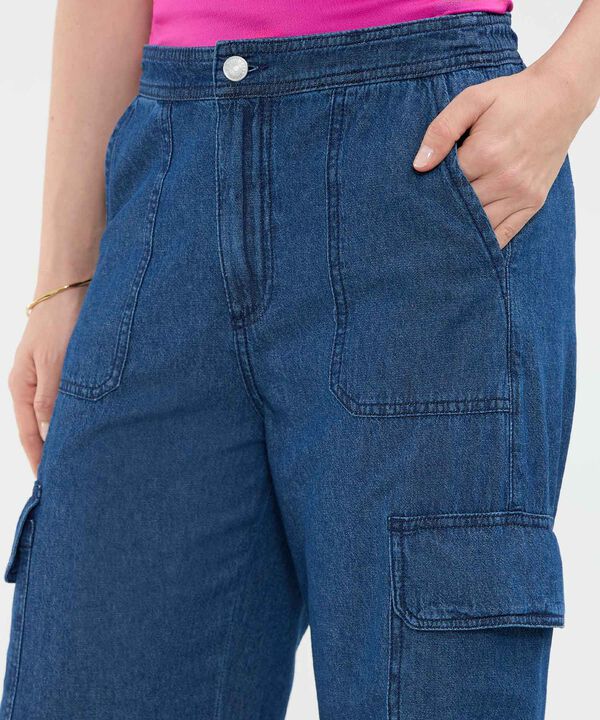 Jeans Fluido Cargo image number null