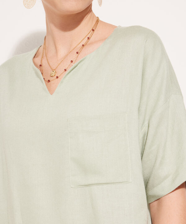Blusa Escote Redondo Con Abertura Cola De Pato, Bolsillo, Linea Moda Verona