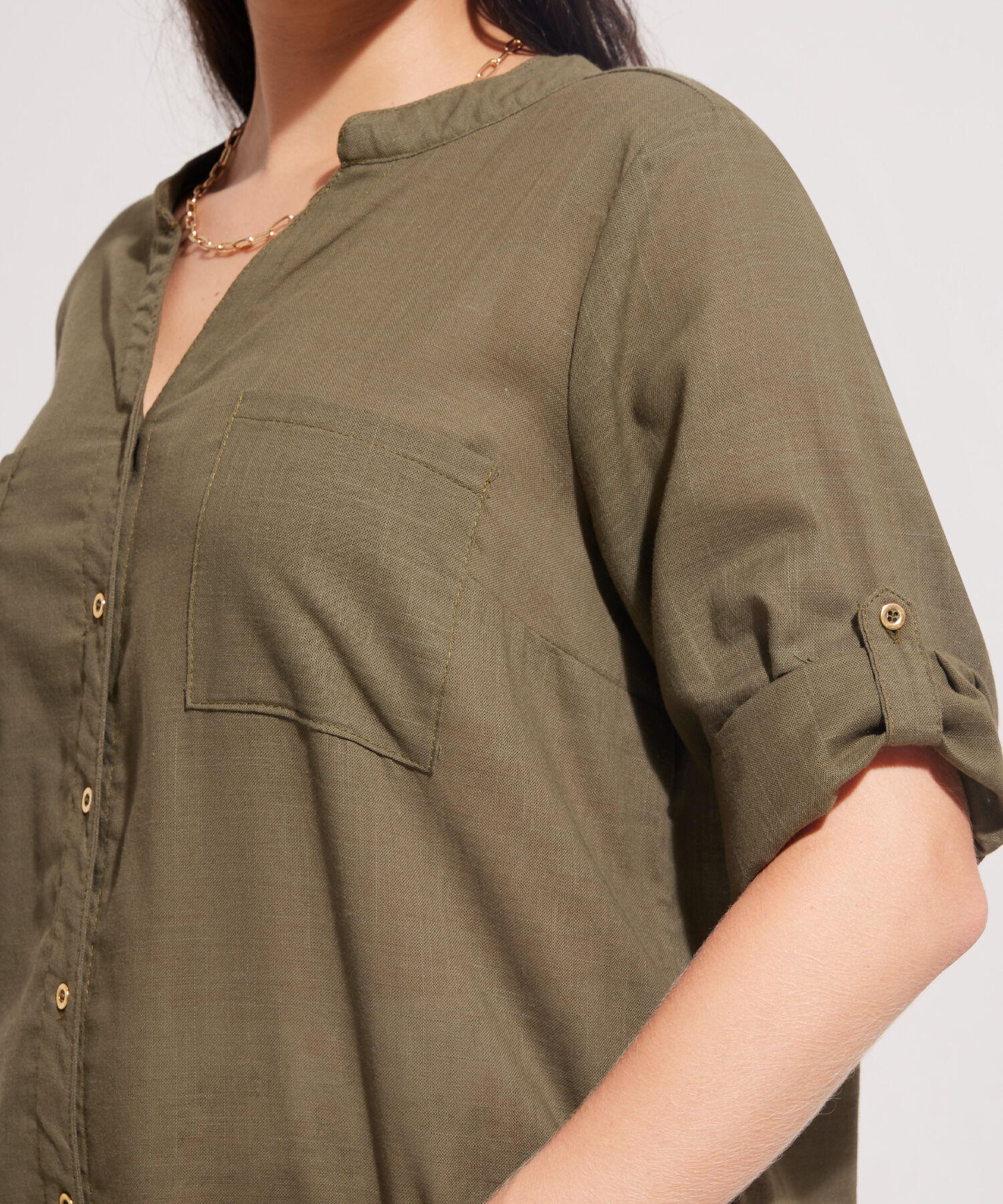 Blusa Manga ¾ con Cuello Neru