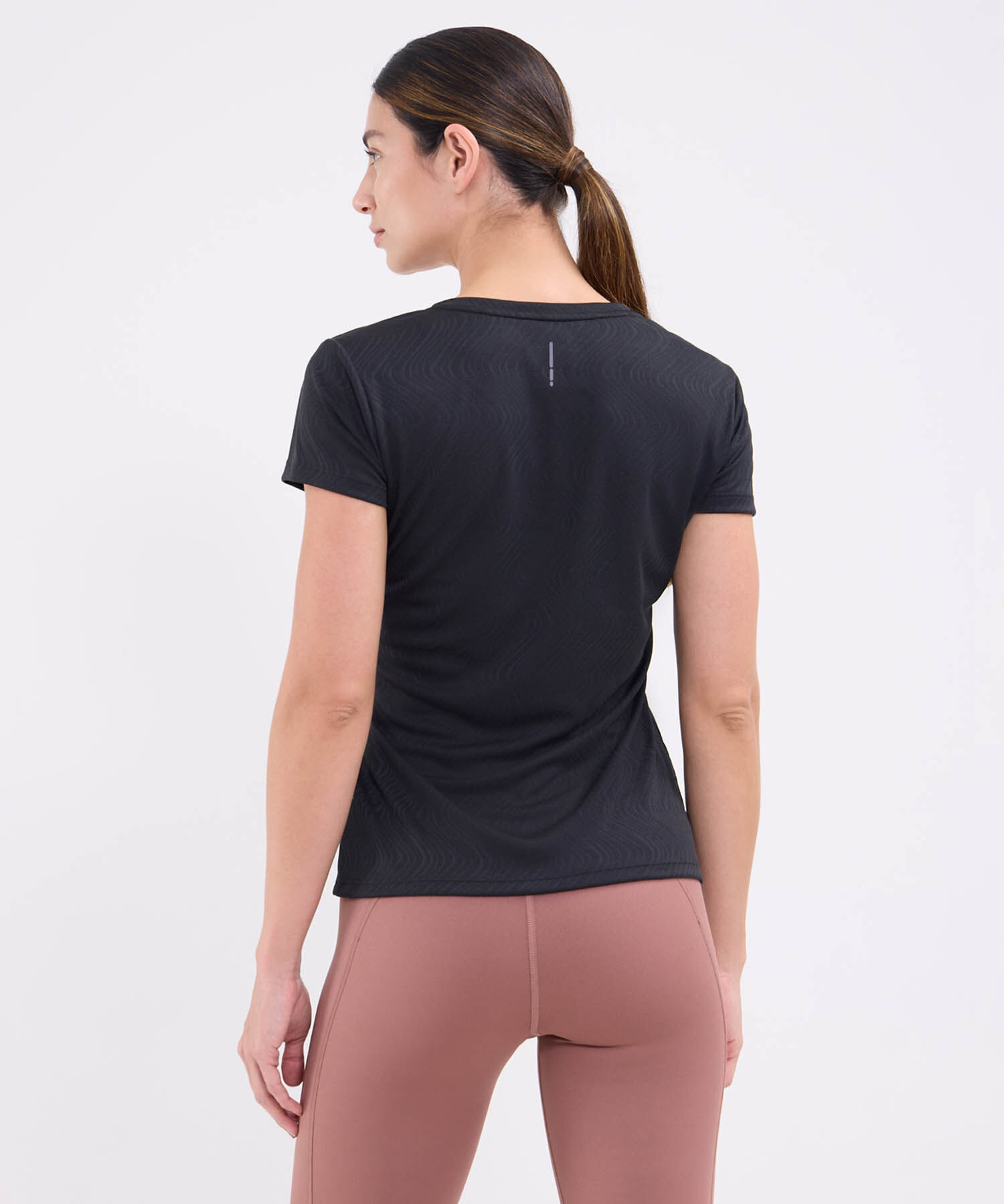 Camiseta manga corta texturizada para mujer