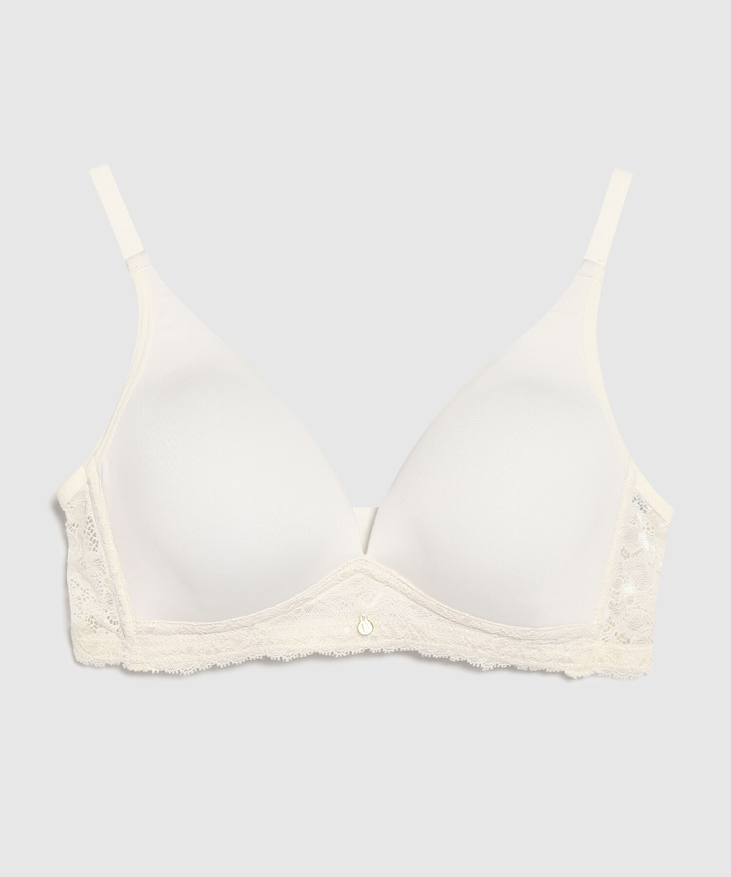 Brasier Con Copa Triangular Con Encaje En Base