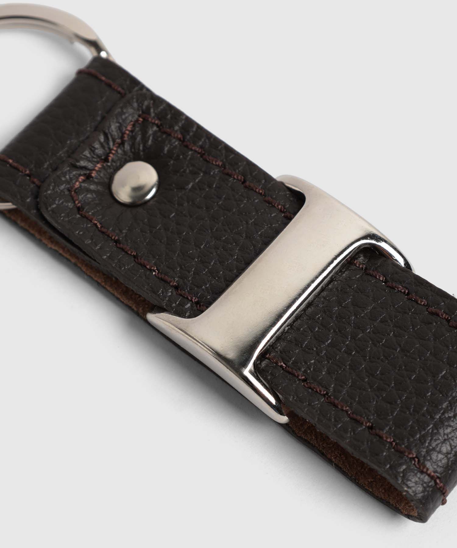 Llavero Unicolor Con Herraje Para Hombre