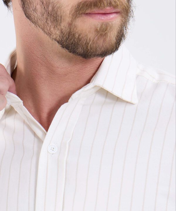 Camisa Con Estampado A Rayas image number null