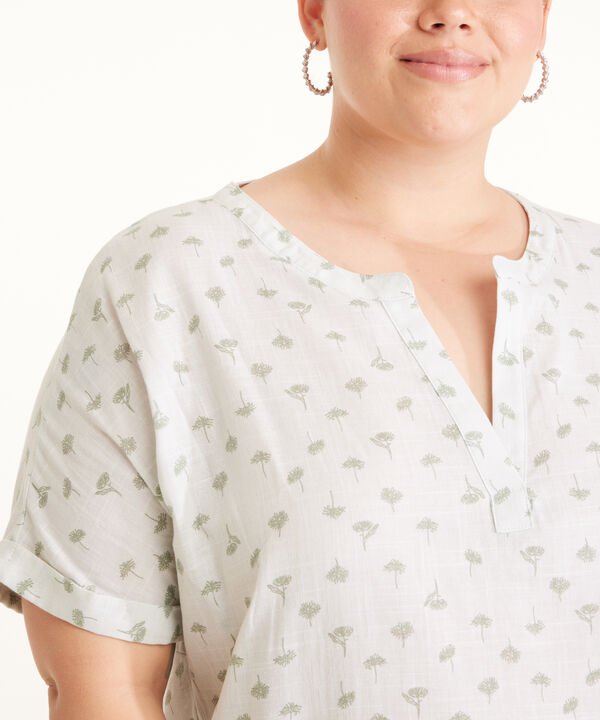 Blusa Estampada Manga Corta Con Guardapolvo, Cuello Redondo, Cuello En V Y Corte En Espalda Con Recogido Leve