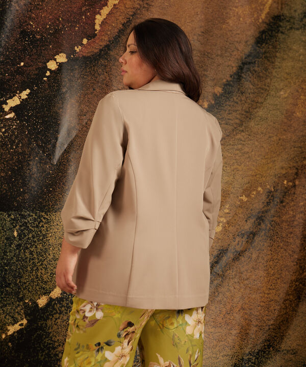 Blazer Manga 3/4 Con Solapa Curva image number null