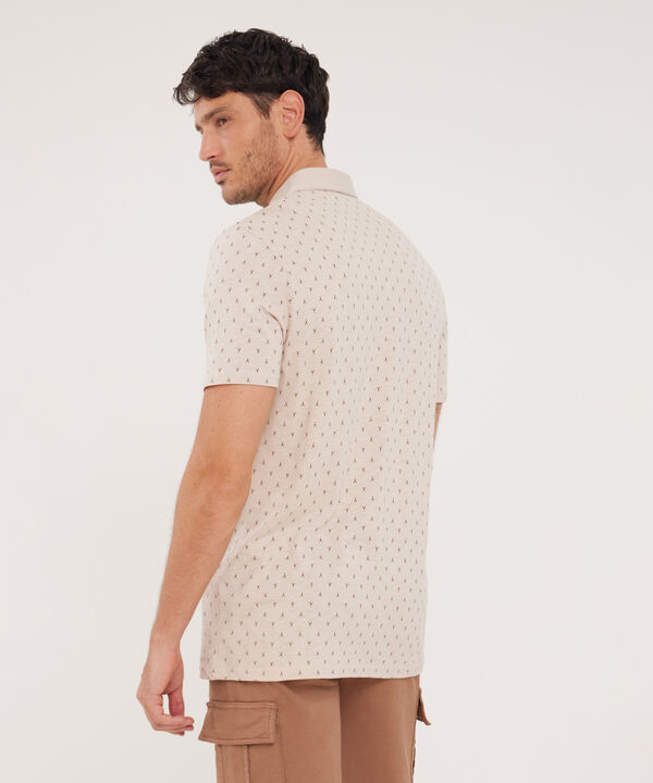 Polo Estampada, Cuello Maquina Duro Con Bolsillo, Silueta Regular Fit, Tribal