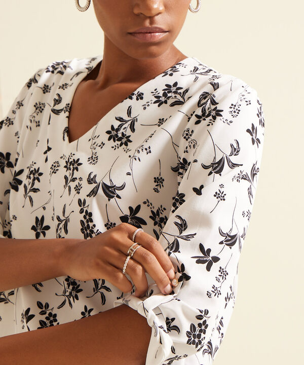 Blusa Manga 3/4 Estampada Monoproducto image number null