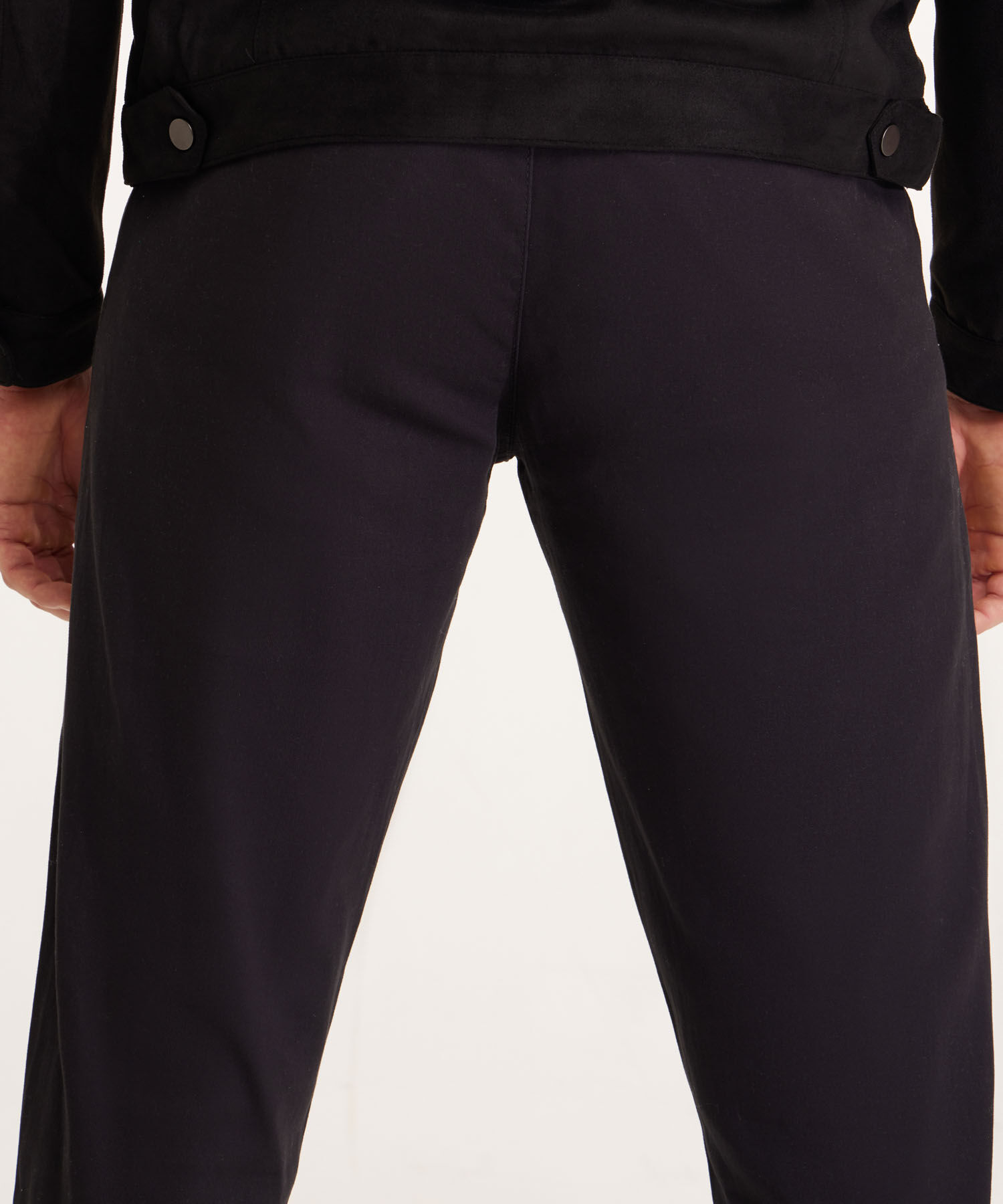 Pantalón Chino Slim Fit Unicolor