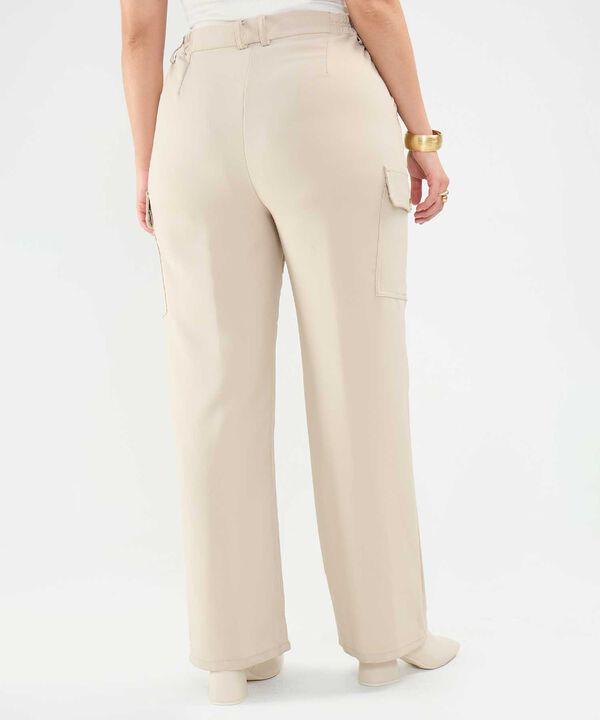 Pantalón cargo