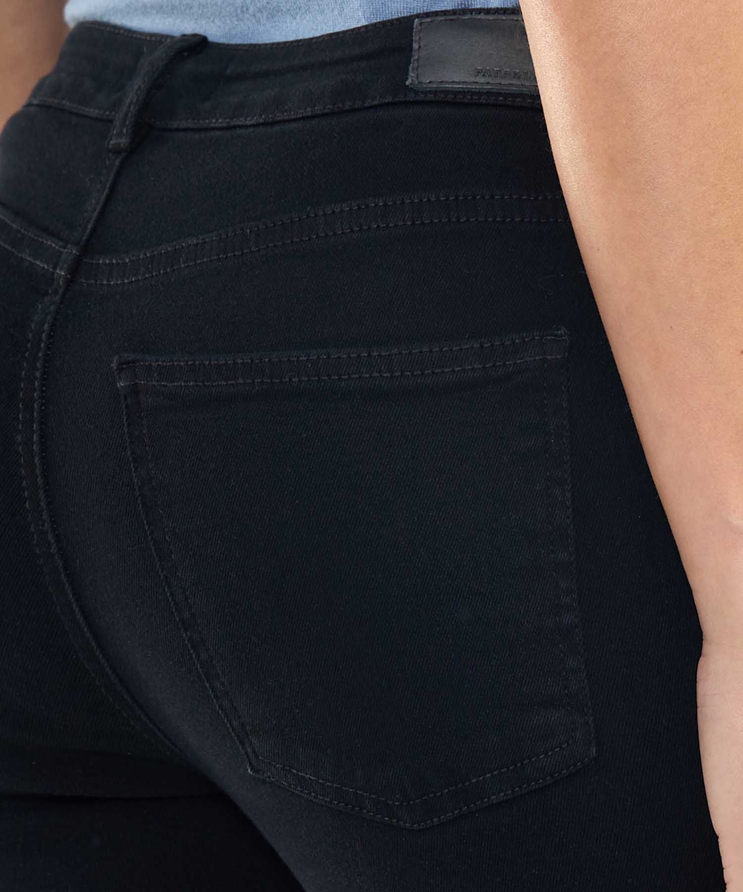 Jeans Skinny Tono Negro