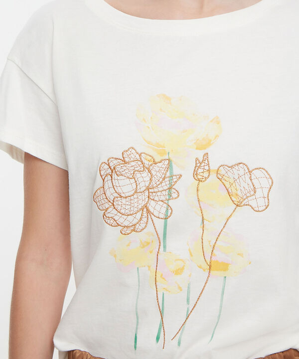 Camiseta Unicolor Con Screen Y Bordado image number null