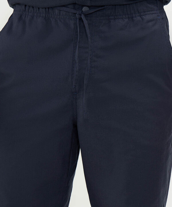 Pantalón en Efecto Lino image number null