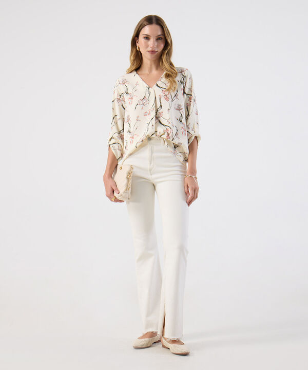 Blusa Mujer Escote V Y Manga 3/4 Vers&aacute;til image number null