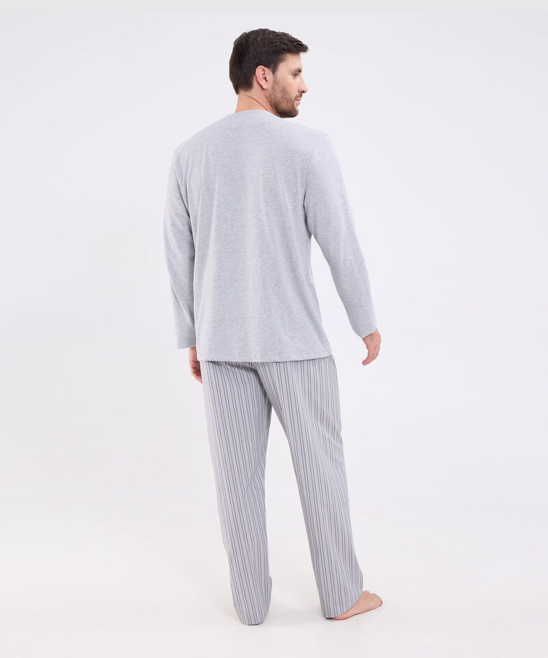 Conjunto de Pijama camisa manga larga abierta con pantalon preteñido para hombre