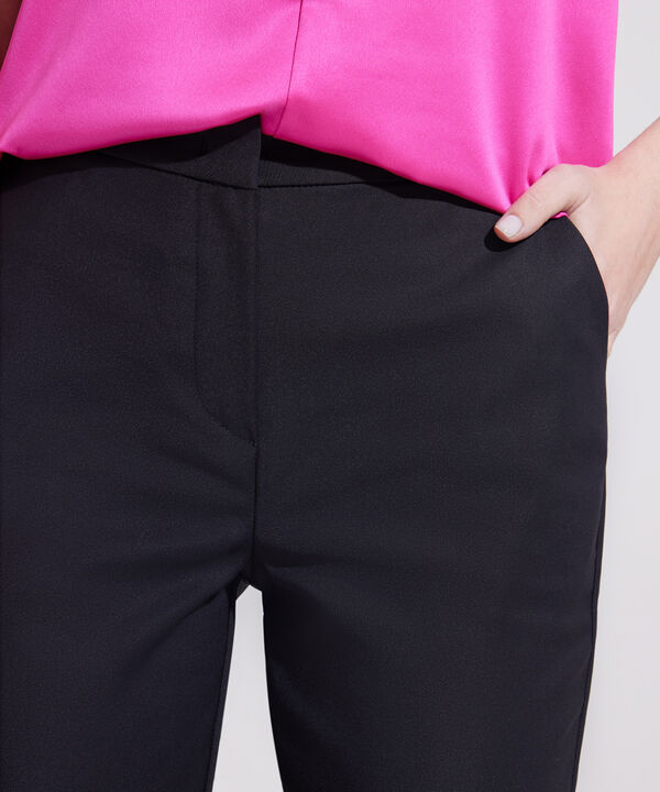 Pantalón Clásico Unicolor image number null