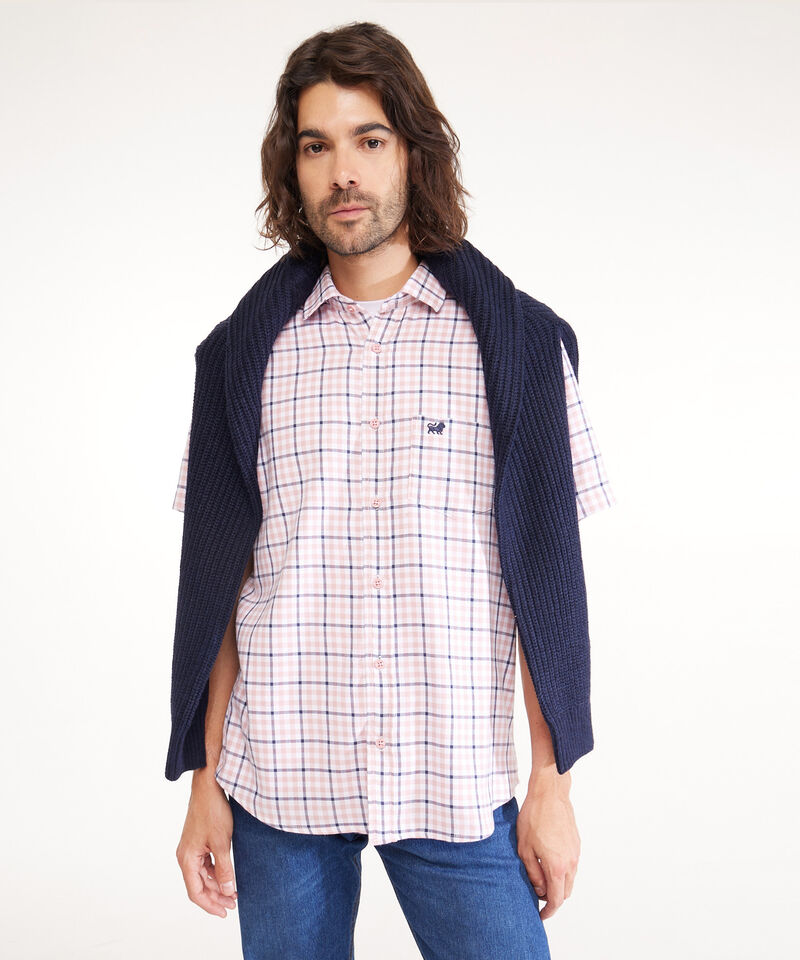 Camisa Preteñida Manga Corta Con Bolsillo Y Silueta Slim Fit