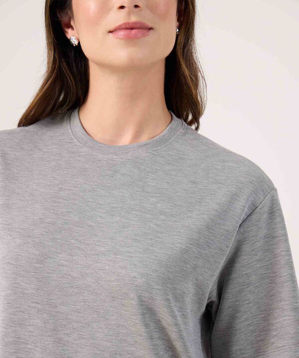 Camiseta holgada unicolor  image number null