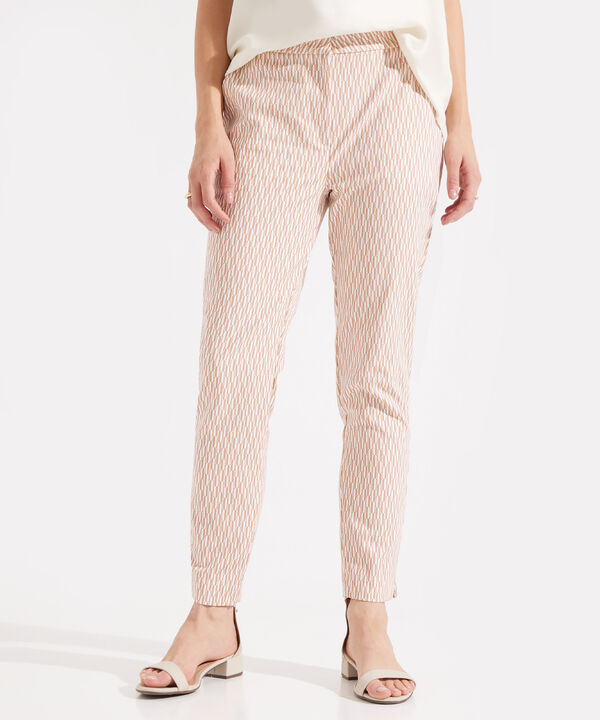 Pantalon Clásico Estampado image number null