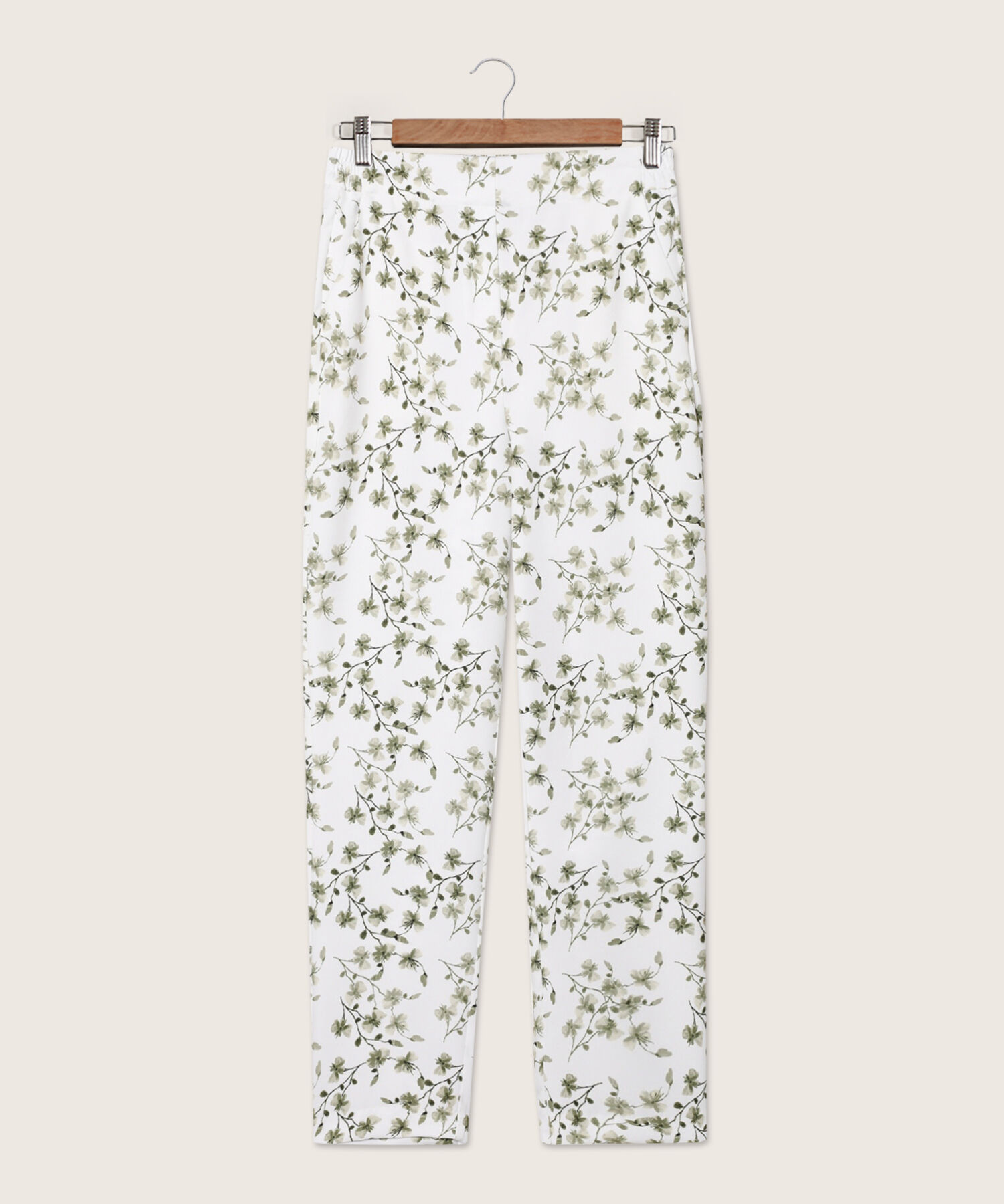 Pantalón Unicolor Con Elástico En Posterior