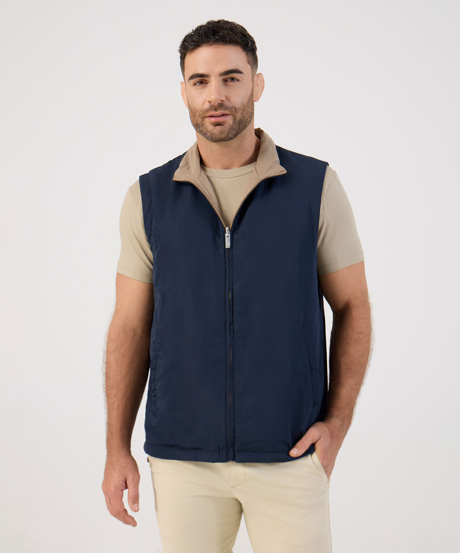 Chaleco Reversible con Cuello Alto para Hombre